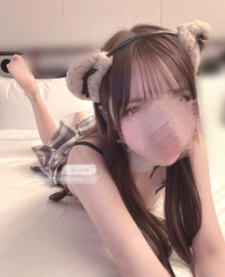 店舗型風俗|小花井 (20) 160cm / Cカップ