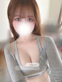 マンヘル|白尾 (23)  158cm / Eカップ